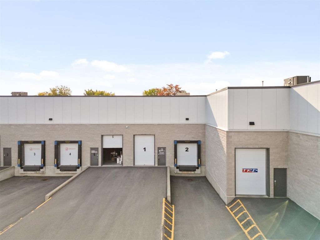 Espace industriel � louer � 306 All�e du Golf, local 112, Saint-Eustache