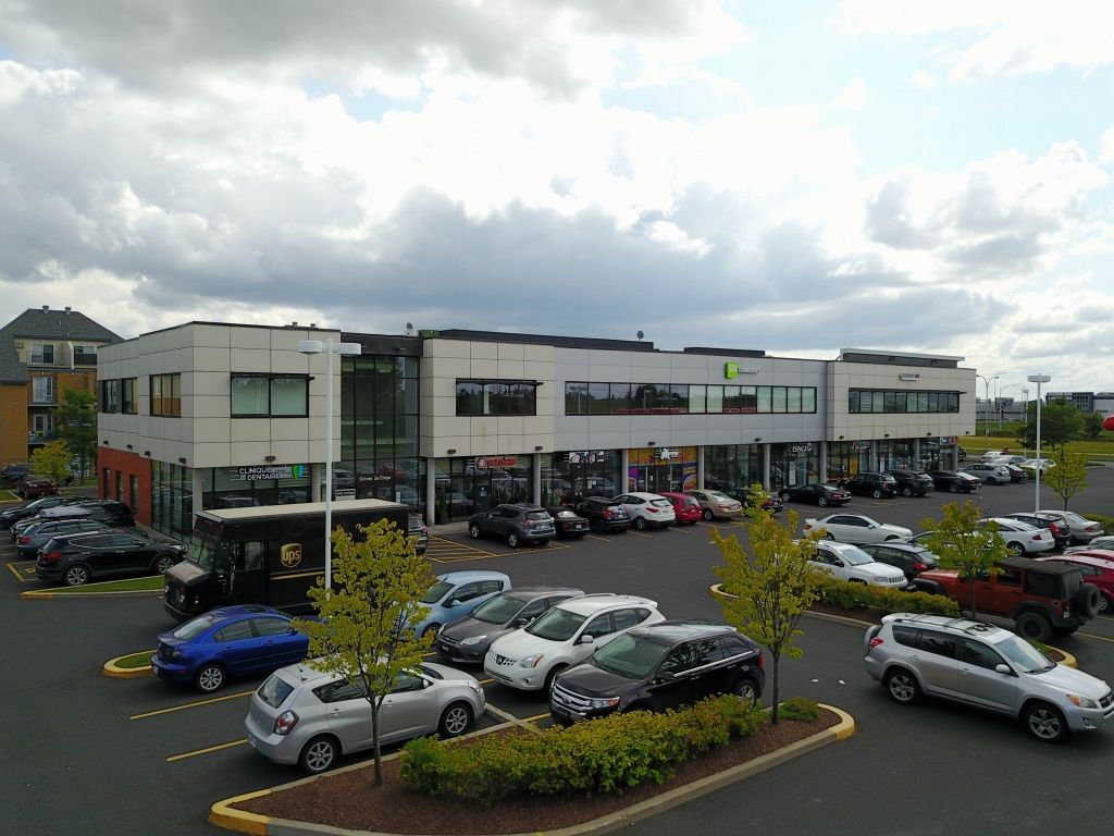 Brossard DIX30 - Bureaux am�nag�s 777 pc et 2679 pc 2e �tage