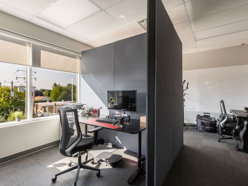 Bureau professionnel tr�s lumineux