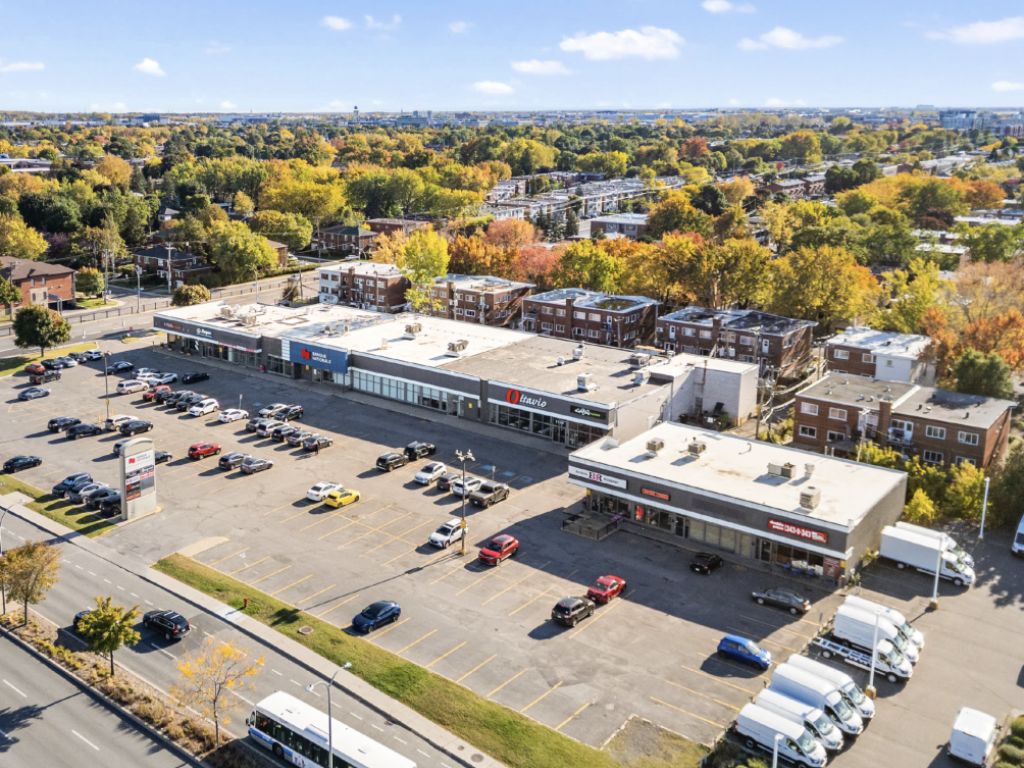 Local commercial � Ville Saint-Laurent