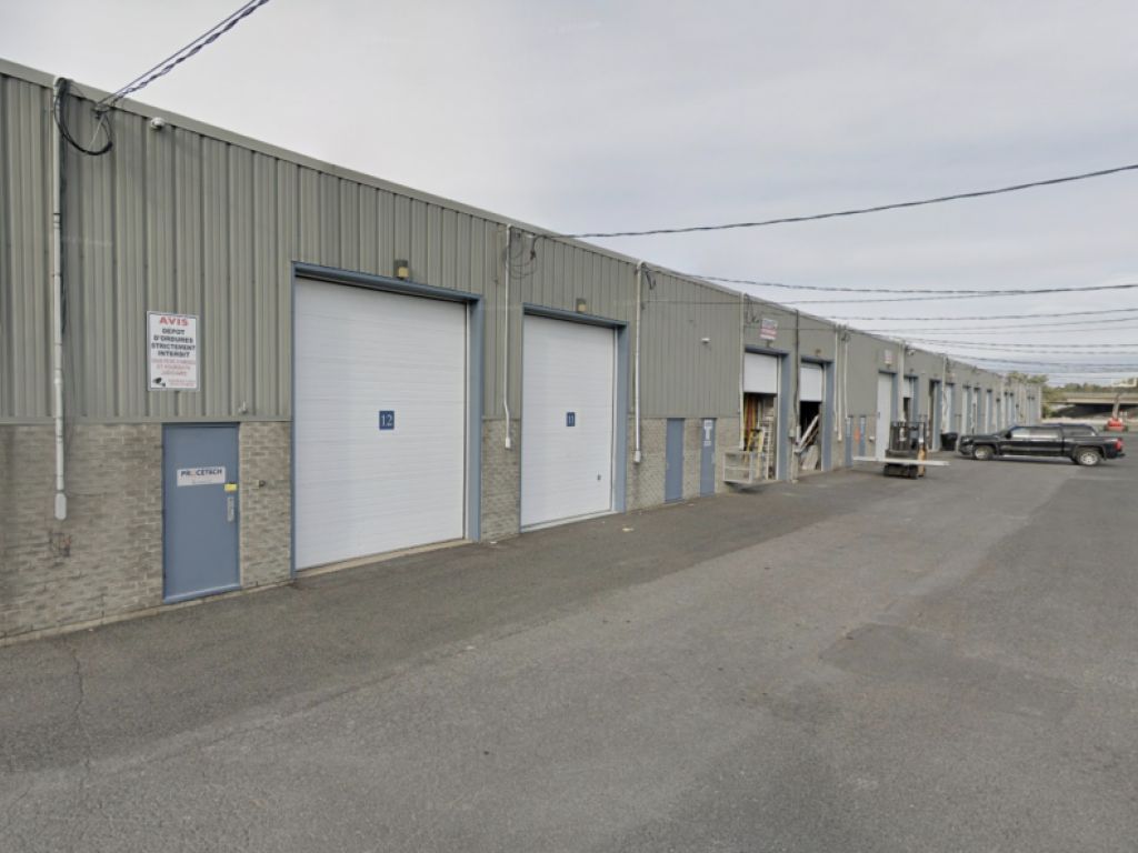 Local commercial � louer (Vente aux d�tails, shop de construction, entreposage, industriel l�ger)