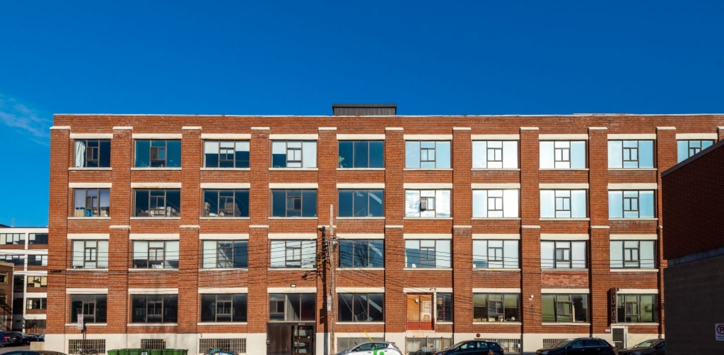 Office and industrial spaces for rent-District Beaumont-6833 De L'&Eacute;p&eacute;e - Available