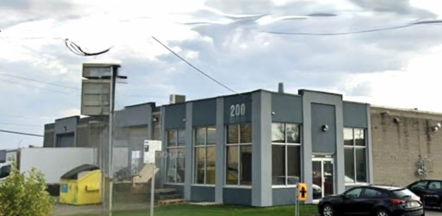 Entrep&ocirc;t &agrave; louer   - &Agrave; louer