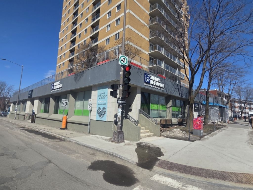 Local 110 - 1460 1�re Avenue