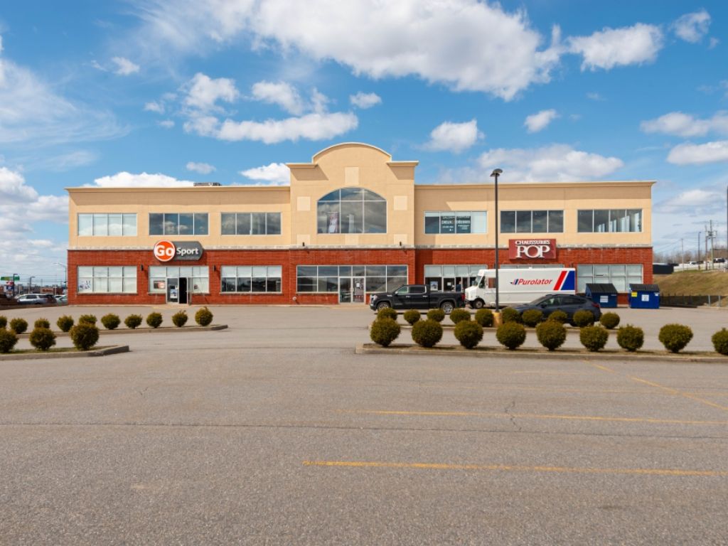 Locaux commerciaux / Bureaux NEUFS ou EXISTANTS � louer au 200 rue Commerciale, Donnacona.