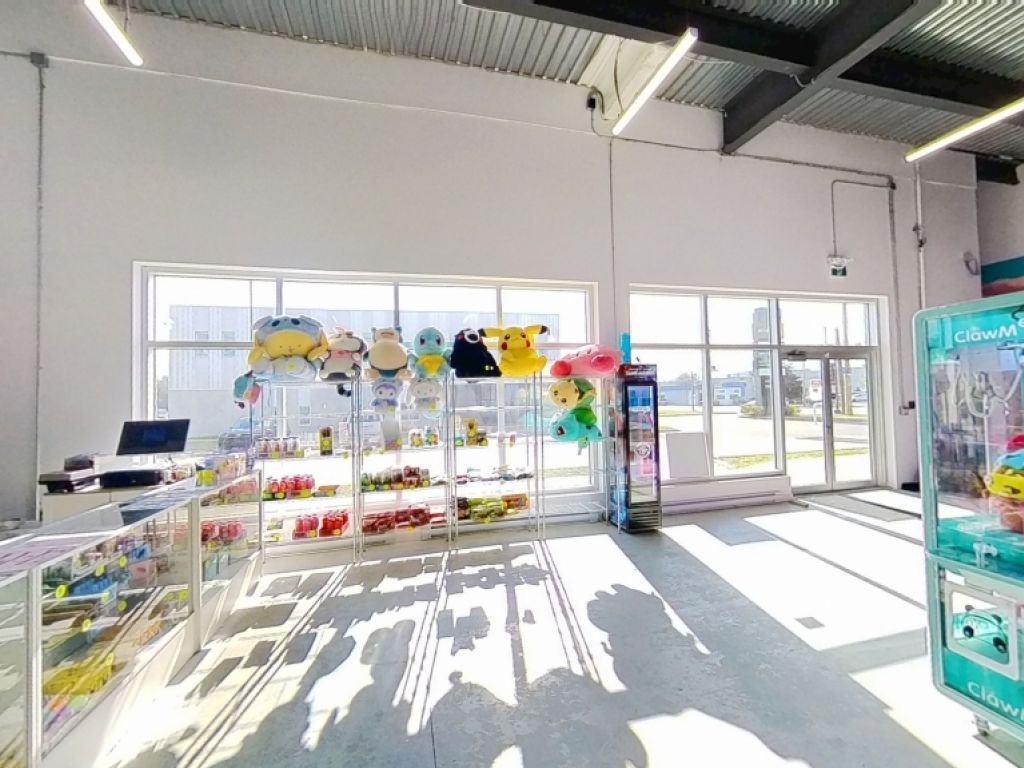 LOCAL COMMERCIAL - 2000 BOUL. WILFRID-HAMEL 