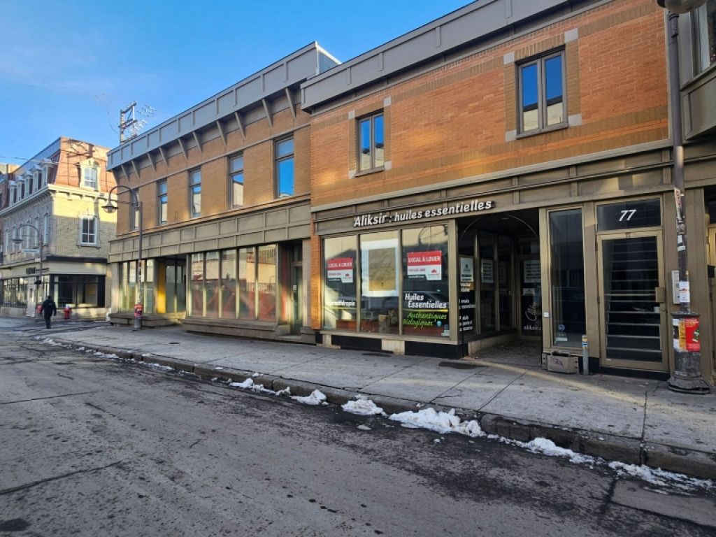 LOCAL COMMERCIAL ST-JOSEPH EST QU�BEC