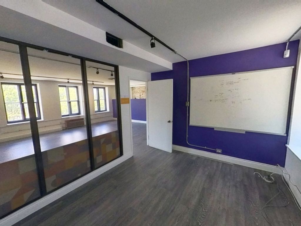 Bureau � louer � Saint-Roch � 707, rue Saint-Vallier Est, local 202