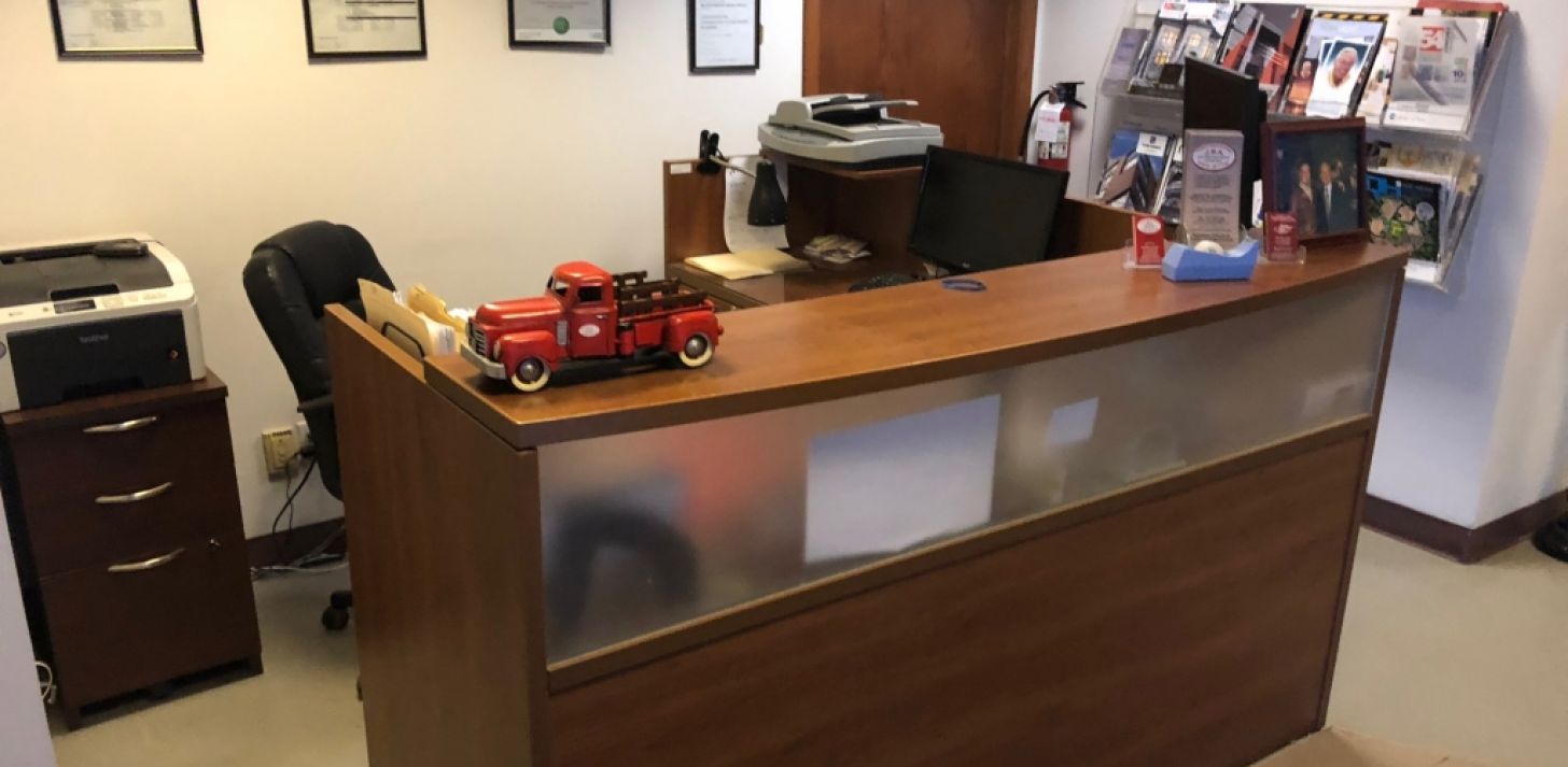 Batiment commercial avec entrepot (2900p2 ) et bureau (2500p2 )  - &Agrave; louer