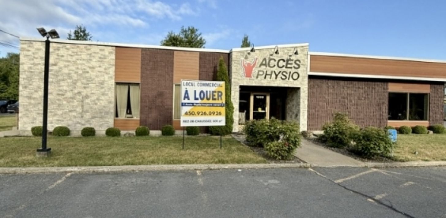 Local &agrave; louer dans un complexe multidisciplinaire - &Agrave; louer