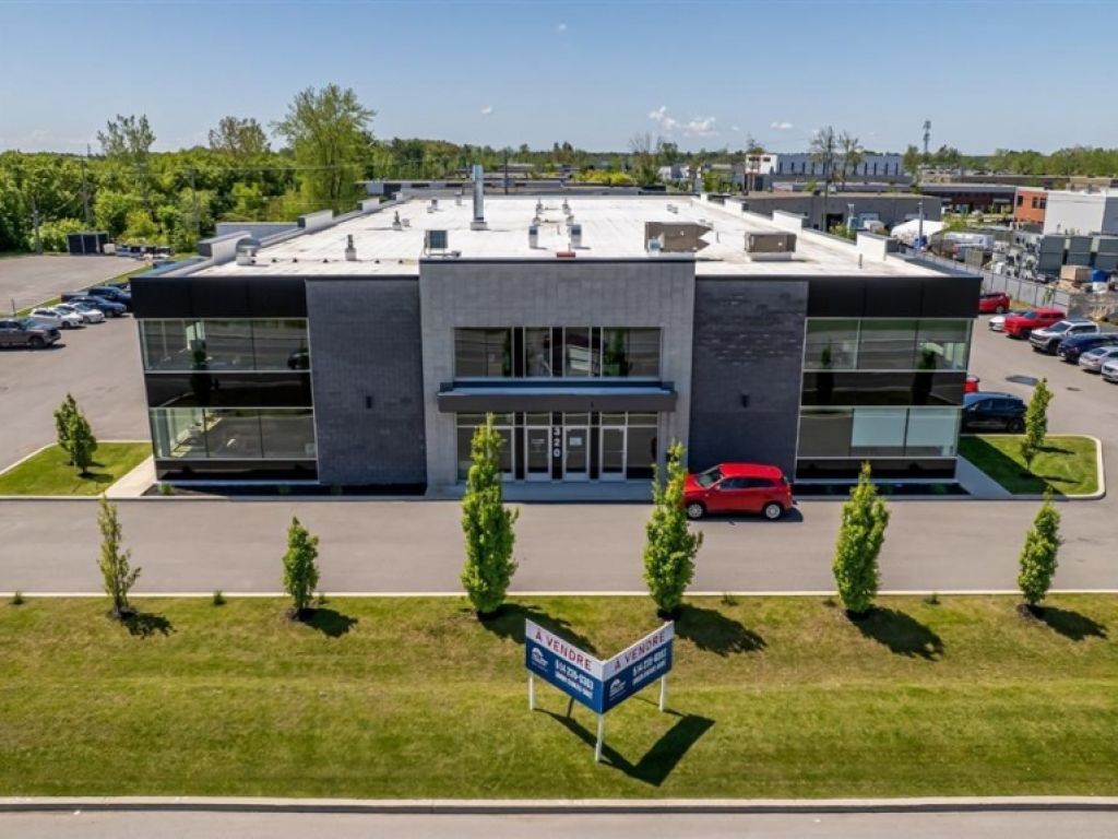 Espace industriel � louer � 320Z Rue Legault, local OP4-5-11, Blainville