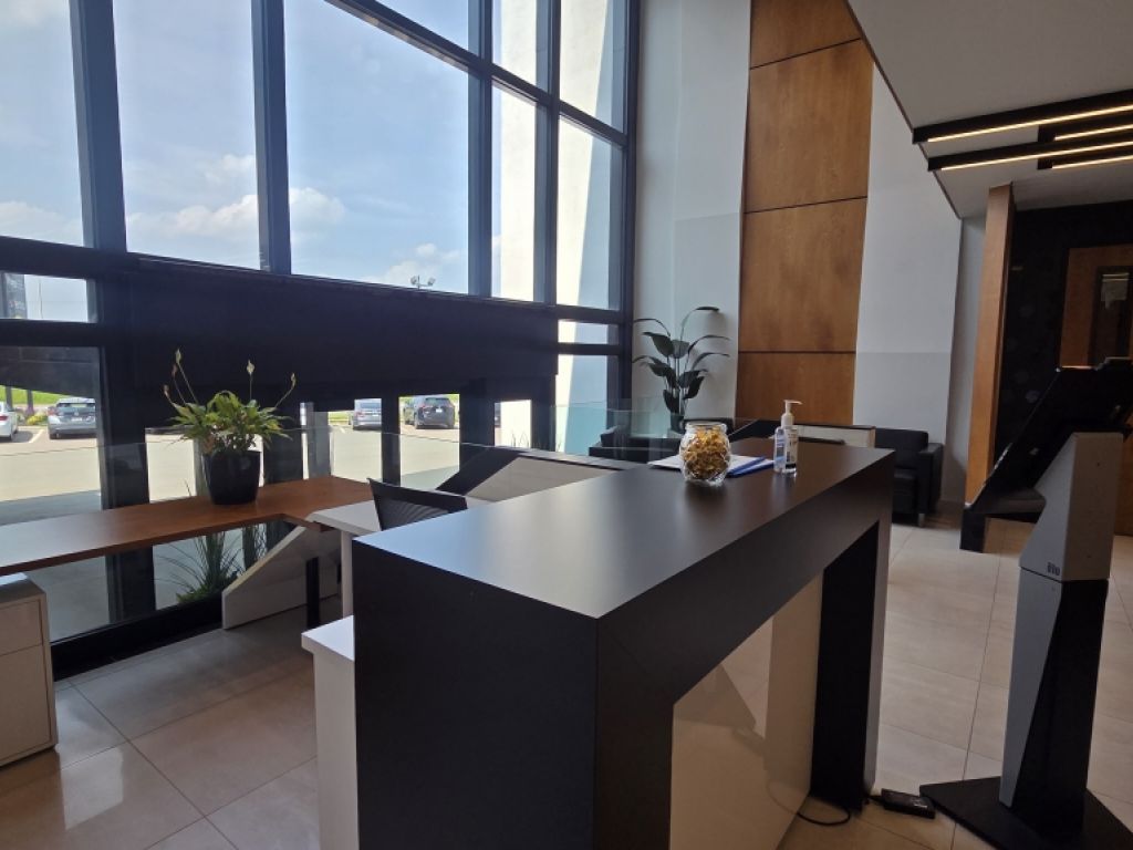 Espace bureau � rangement secteur Frank-Carrel