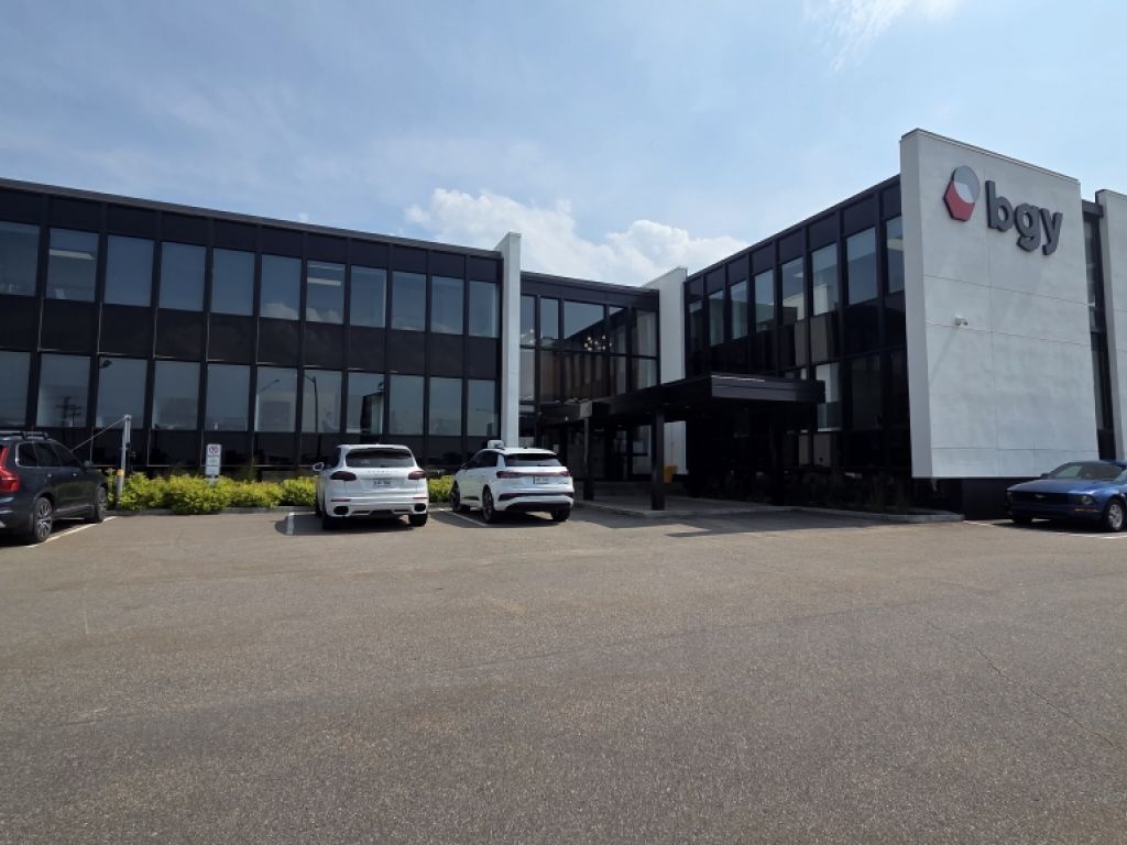 Espace bureau � rangement secteur Frank-Carrel