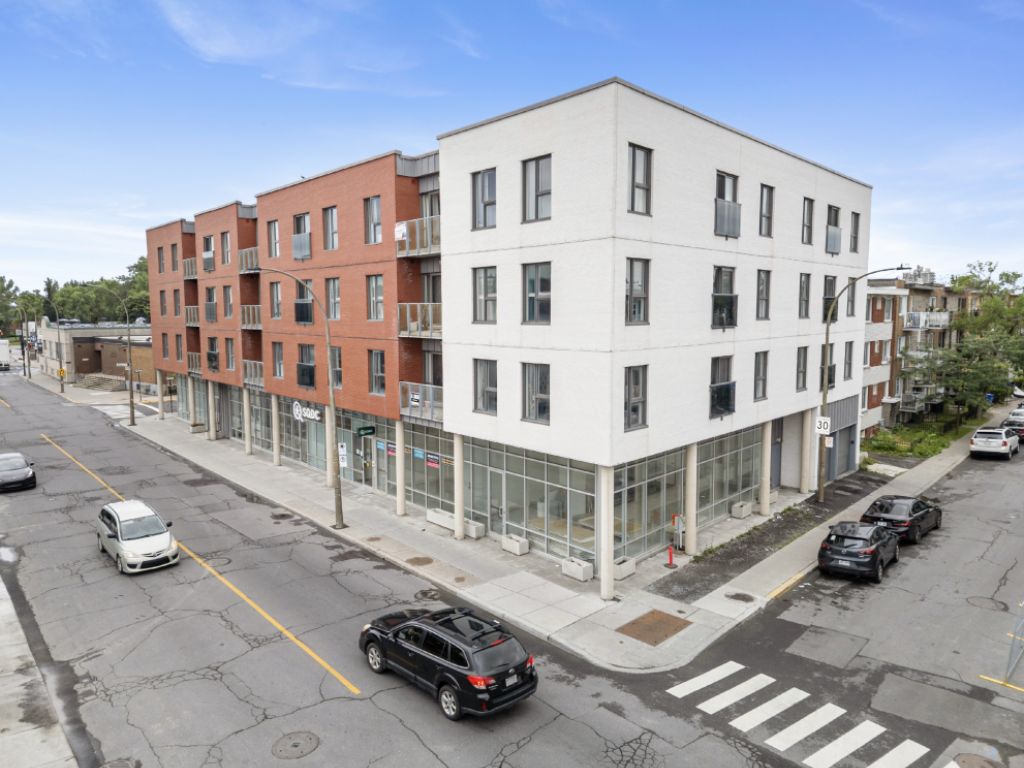 Unit�s commerciales � louer voisines du MIL