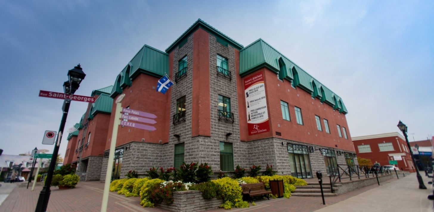 Local / Bureau 2100 &agrave; 6360 pc Centre-ville Saint-J&eacute;r&ocirc;me  - &Agrave; louer