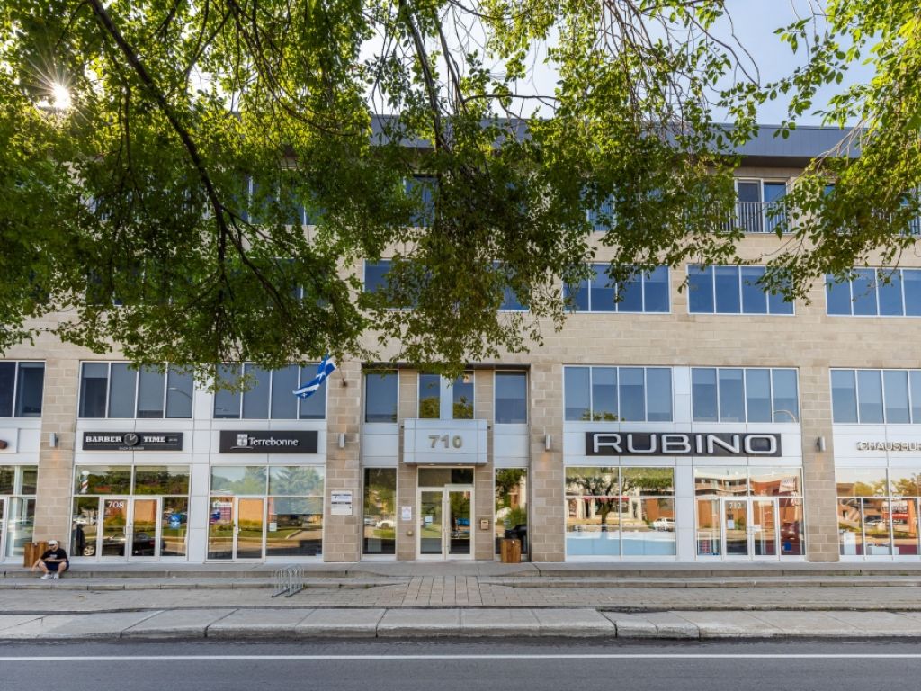 Bureau professionnel tr�s lumineux