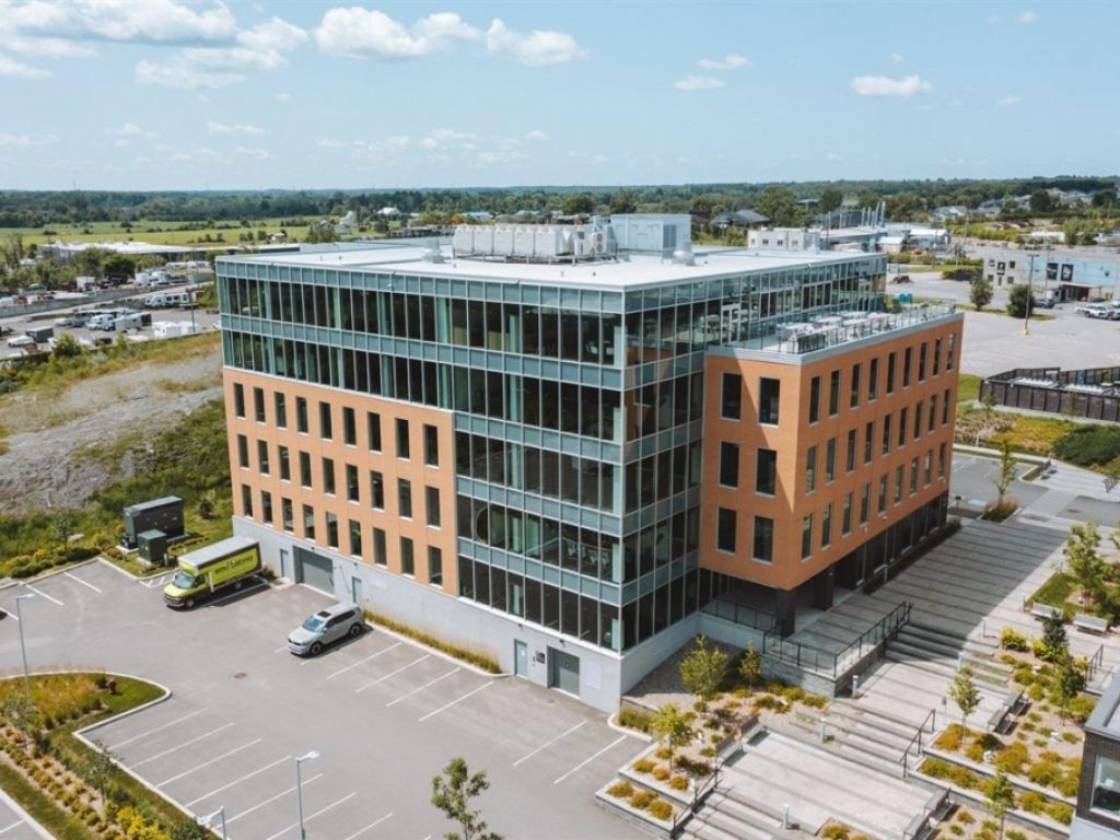 Espace bureau � louer �  Rue Doris-Lussier6485, local 2E, Boisbriand