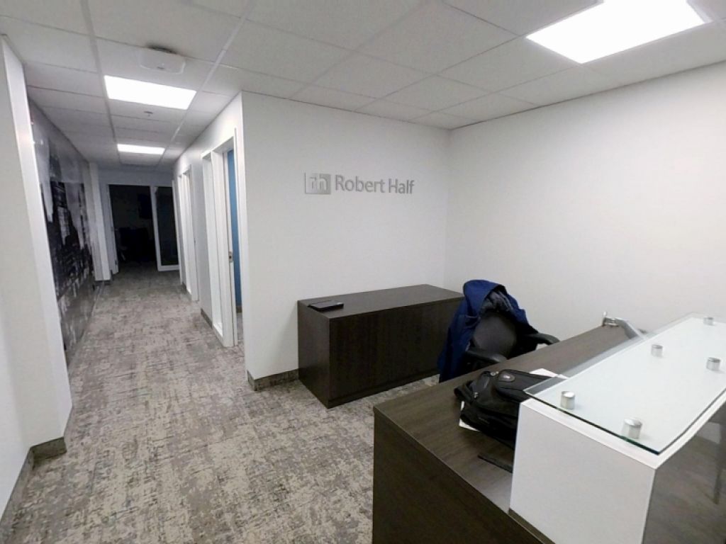 Espace de bureaux moderne � Place Iberville IV (Qu�bec)