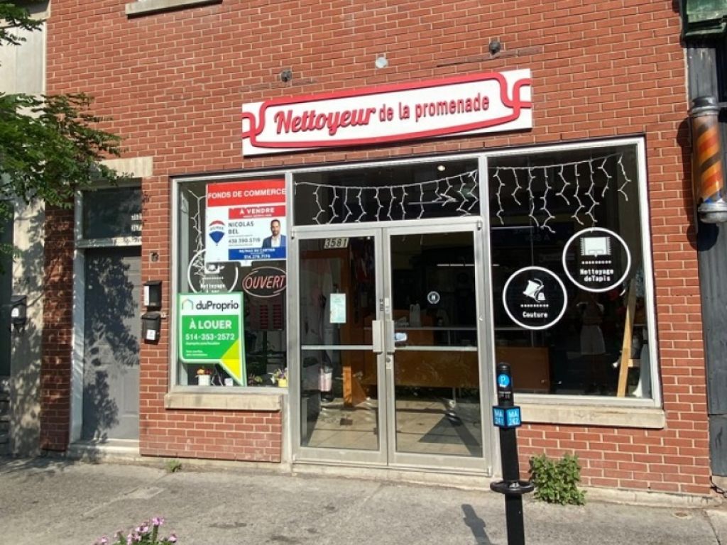 Commerce sur la Promenade Ontario