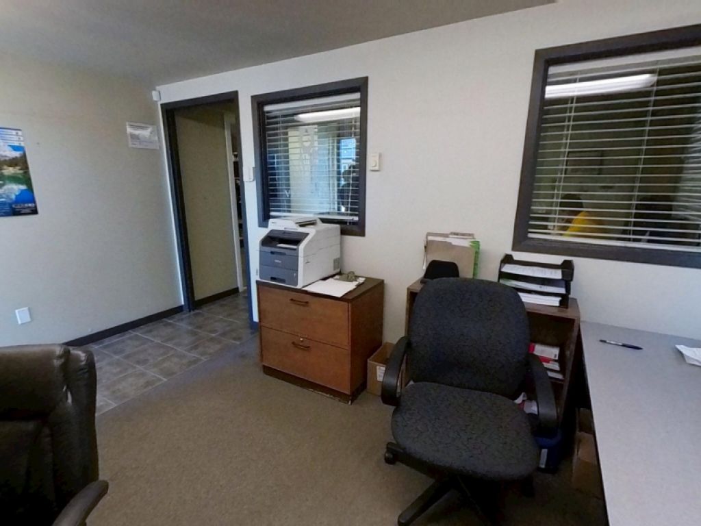 Local de bureaux/commercial - L�vis