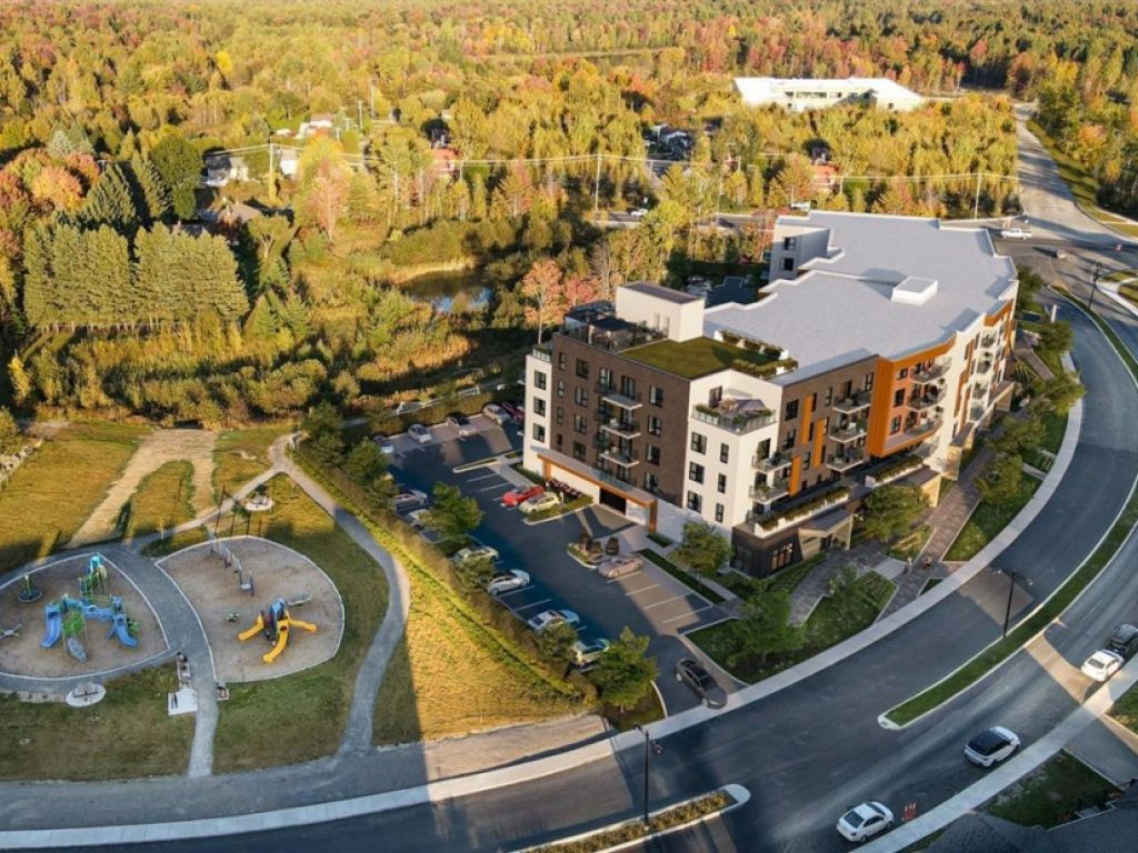 Local commercial � louer � 2175 Rue de la Travers�e, local C-02, Saint-J�r�me