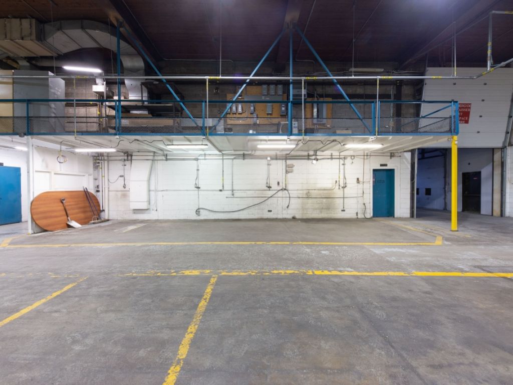 Espace industriel cl� en main dans un secteur strat�gique de Boisbriand
