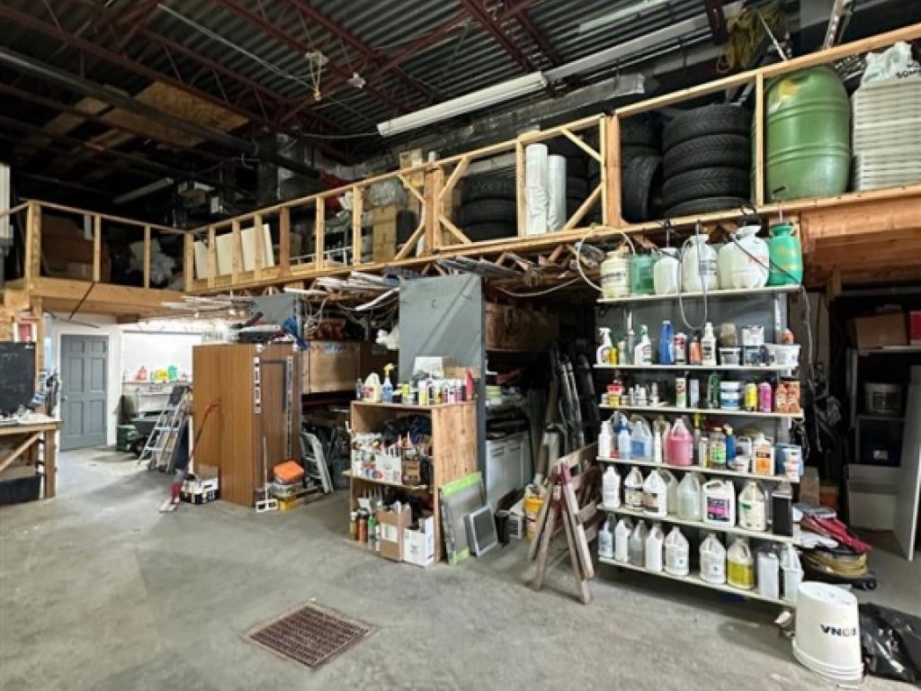 Espace industriel � louer - 900 Rue Michelin