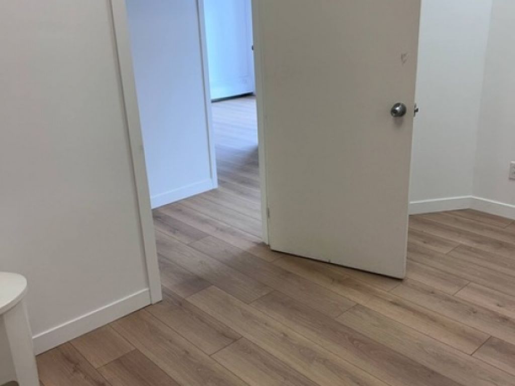 Local commercial � louer - Longueuil