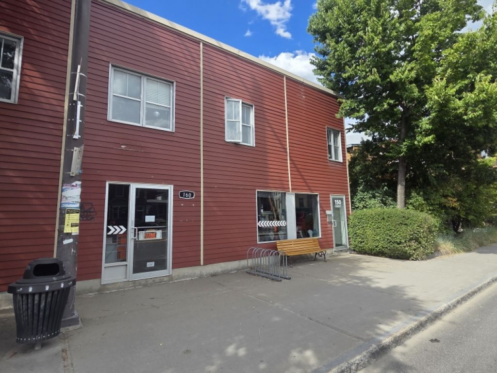 Espace commercial polyvalent � Saint-Roch