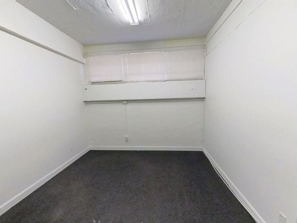 Espace bureau � rangement secteur Frank-Carrel