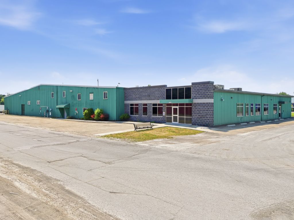 Batisse industrielle � vendre