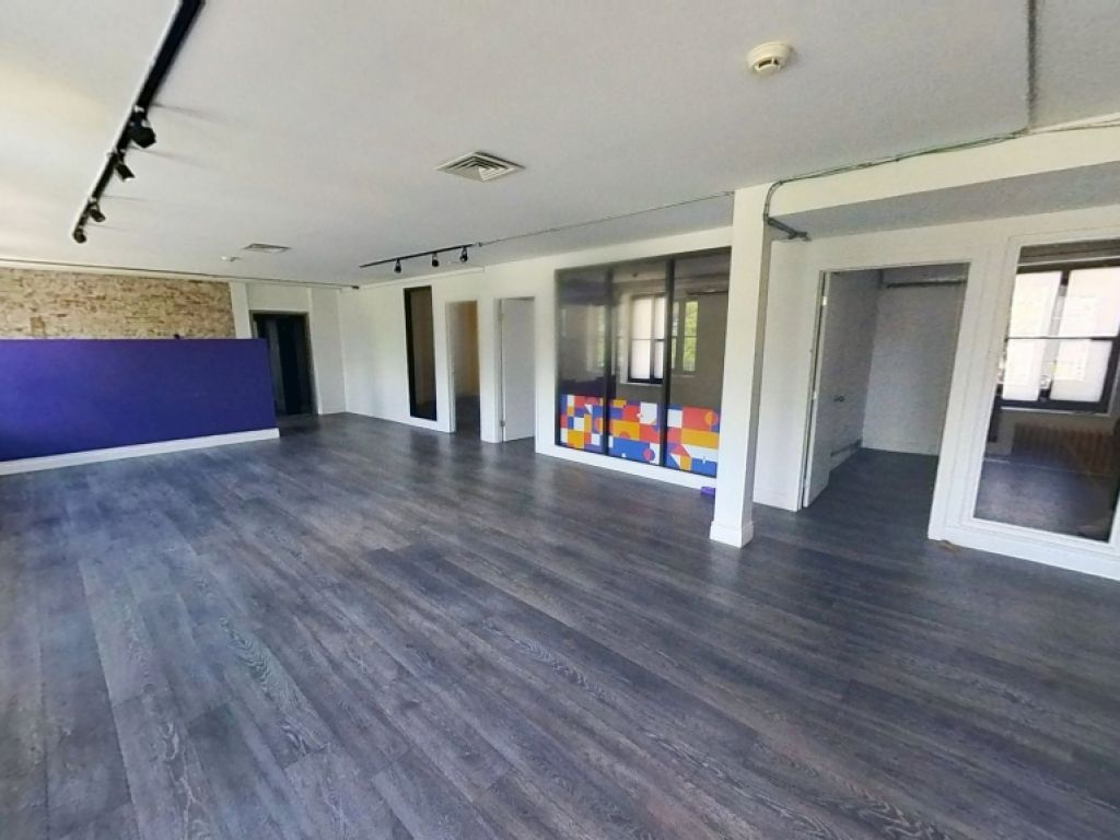 Bureau � louer � Saint-Roch � 707, rue Saint-Vallier Est, local 202