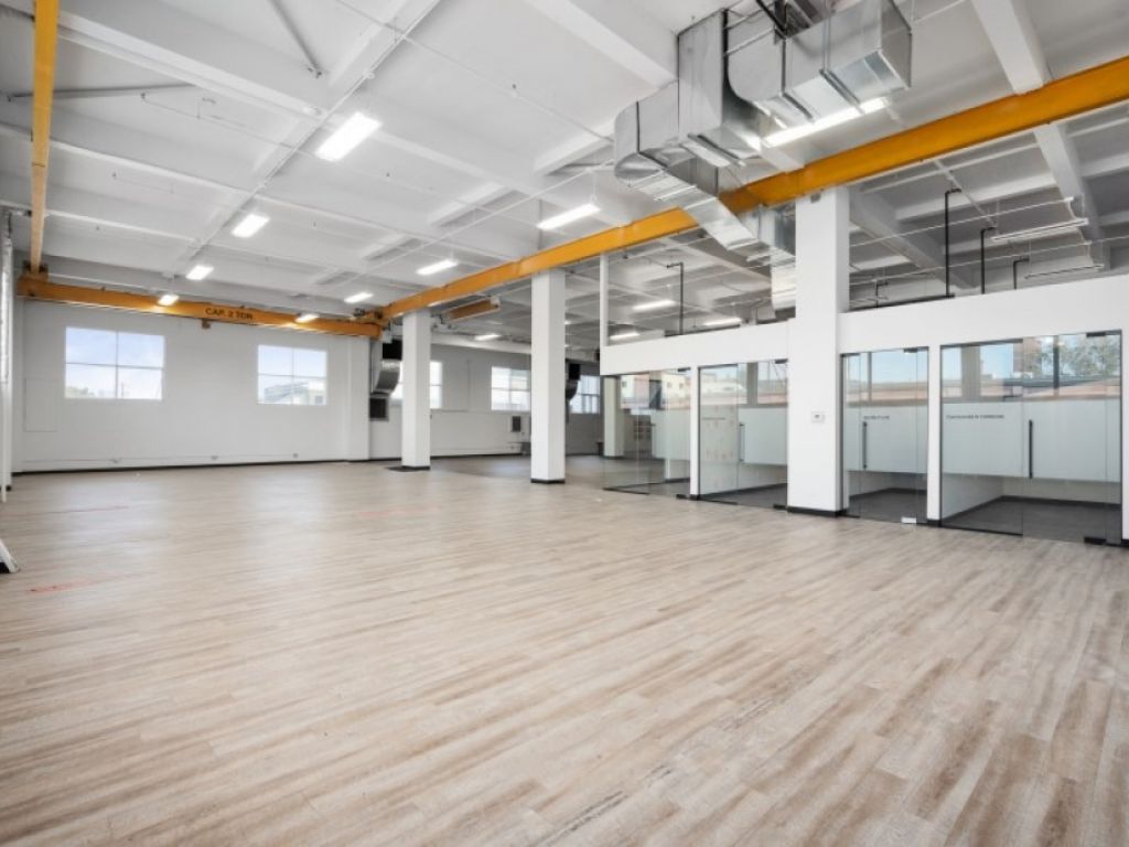 Large, bright office space for rent in Saint Henri