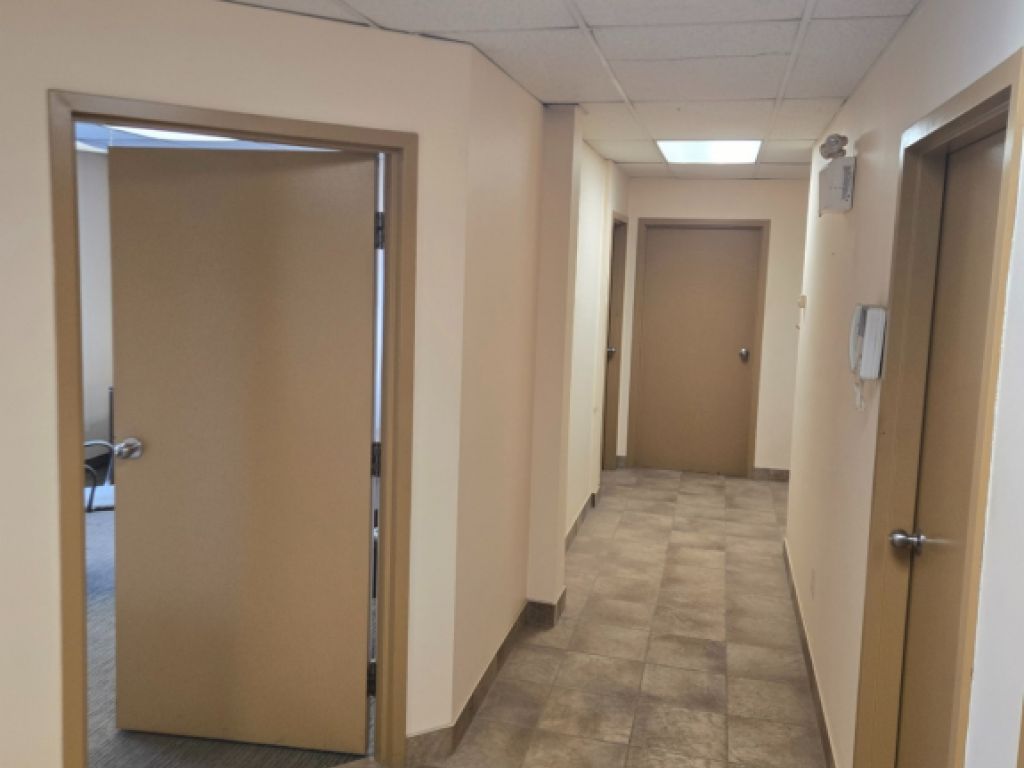 Terrain/Garage/Bureau industriel