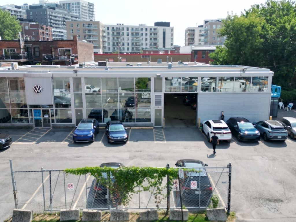 Espace commercial Griffintown-concessionnaire 