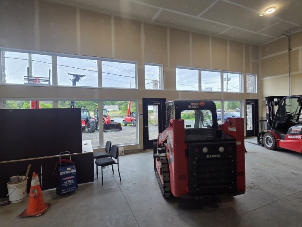 Local commercial/industriel - Ch�teau-Richer