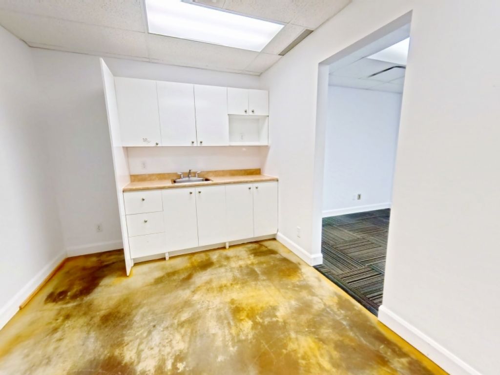 Espace de bureau � louer en 2e �tage � 729 PC - Les Saules