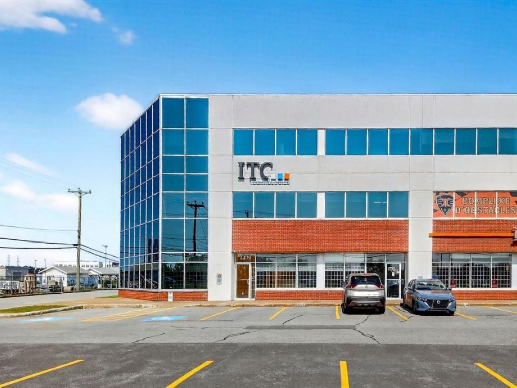 Espace bureau � louer � 4451-4479 Aut. Jean-No�l-Lavoie (A-440), local 250, Laval (Chomedey)