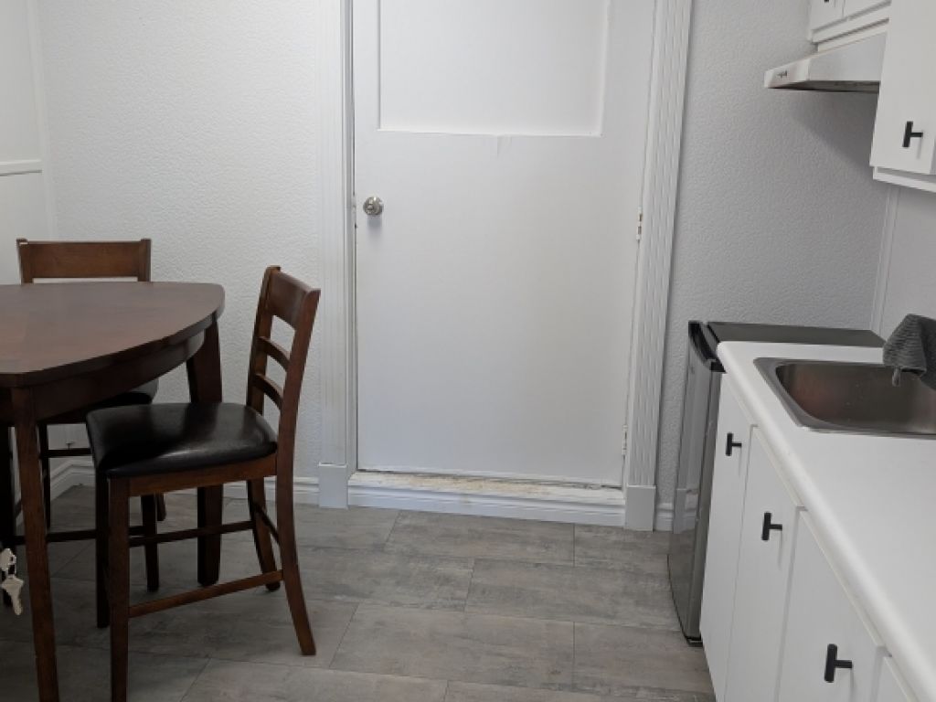 LOCAUX � LOUER ENTREPRENEURS/GESTIONNAIRES/CIE DE SERVICES