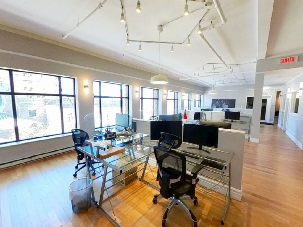 Bureau haut de gamme � sous-louer � Saint-Roch