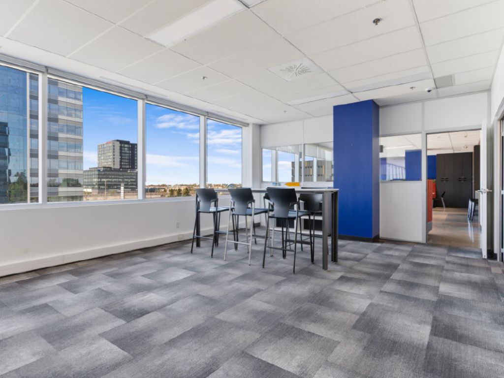 BUREAU HAUT DE GAMME EN SOUS-LOCATION