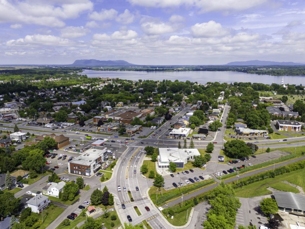 1218 pc � louer Immeuble moderne et bien localis� � Chambly