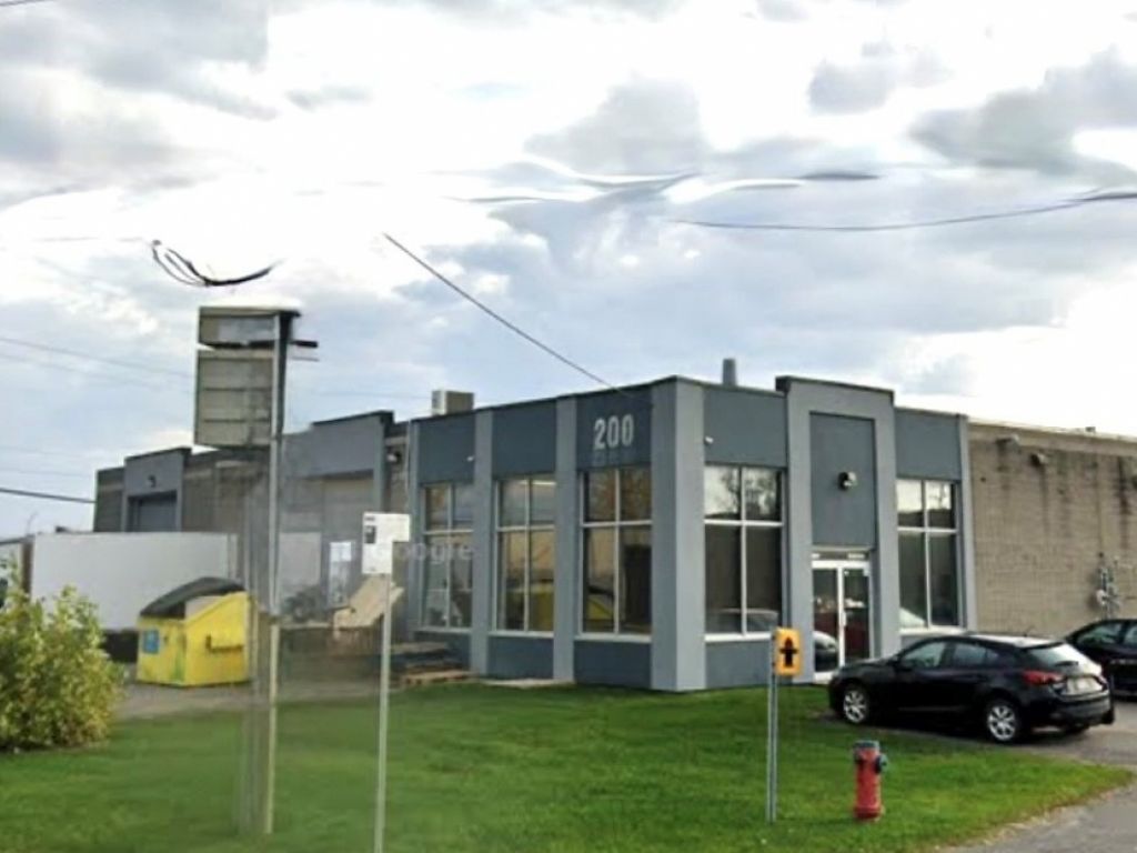 Entrep�t � louer  