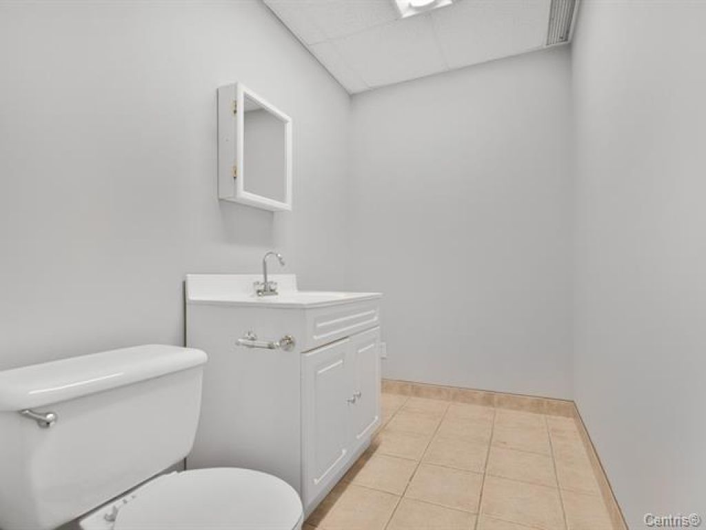 Offices for rent in strategic place 