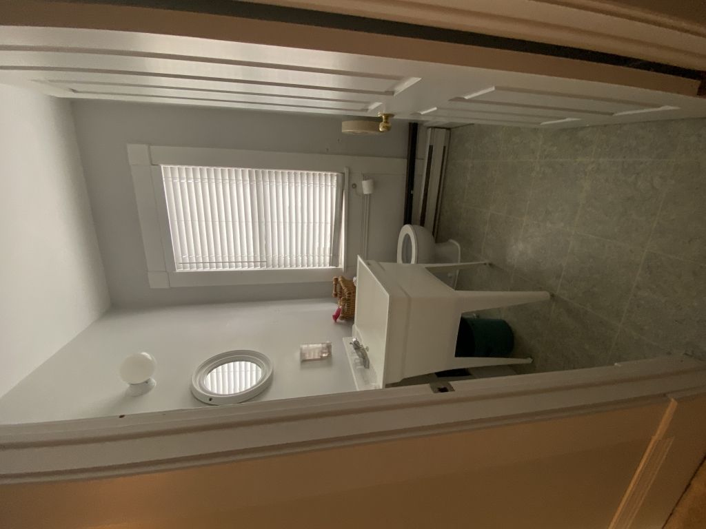 Local commercial-bureaux-magasins � louer au coeur de Sutton 