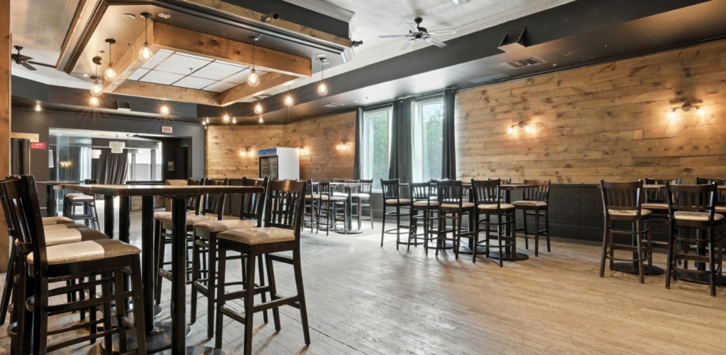 LOCAL COMMERCIAL &Agrave; LOUER � LAVAL - &Agrave; louer