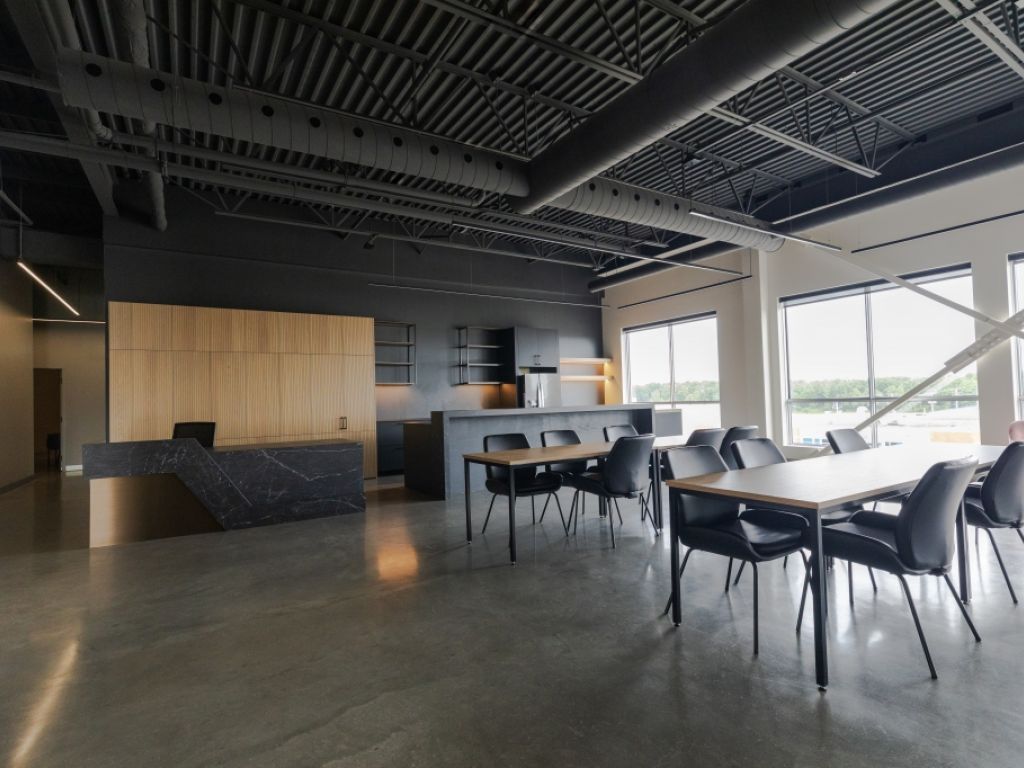 Bureau � louer | Laval | 1 000 � 10 500 PI� 