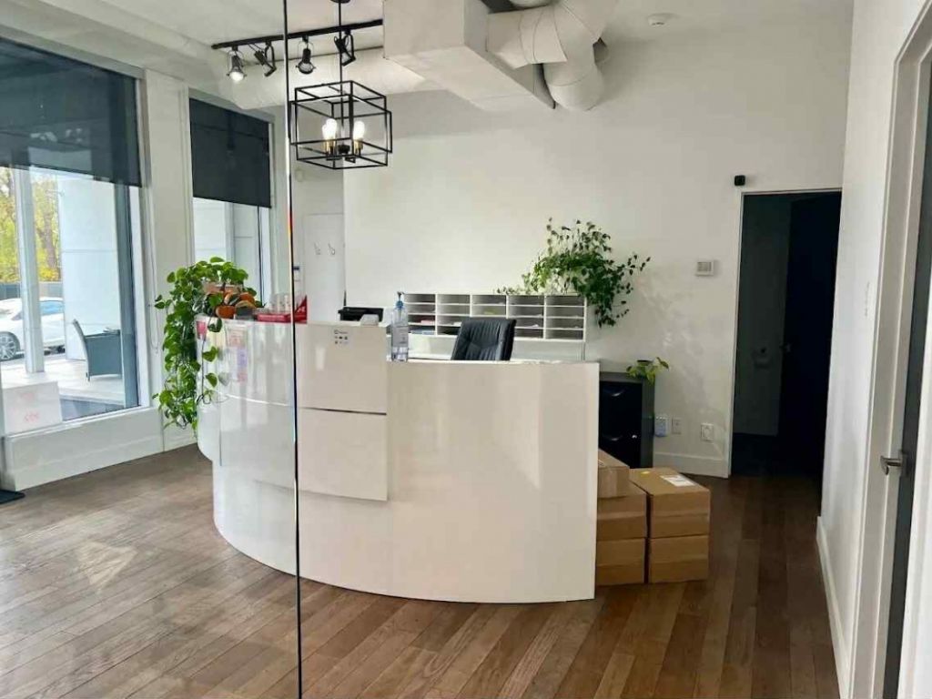 Espace pour une clinique � Les Rivi�res