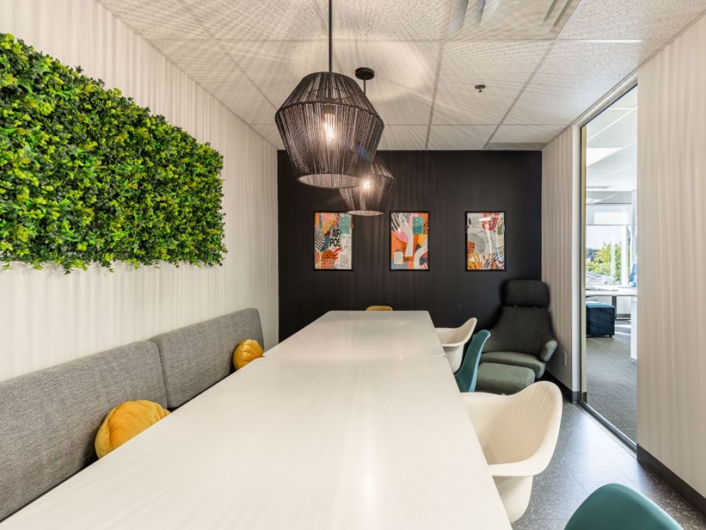 Bureau professionnel tr�s lumineux