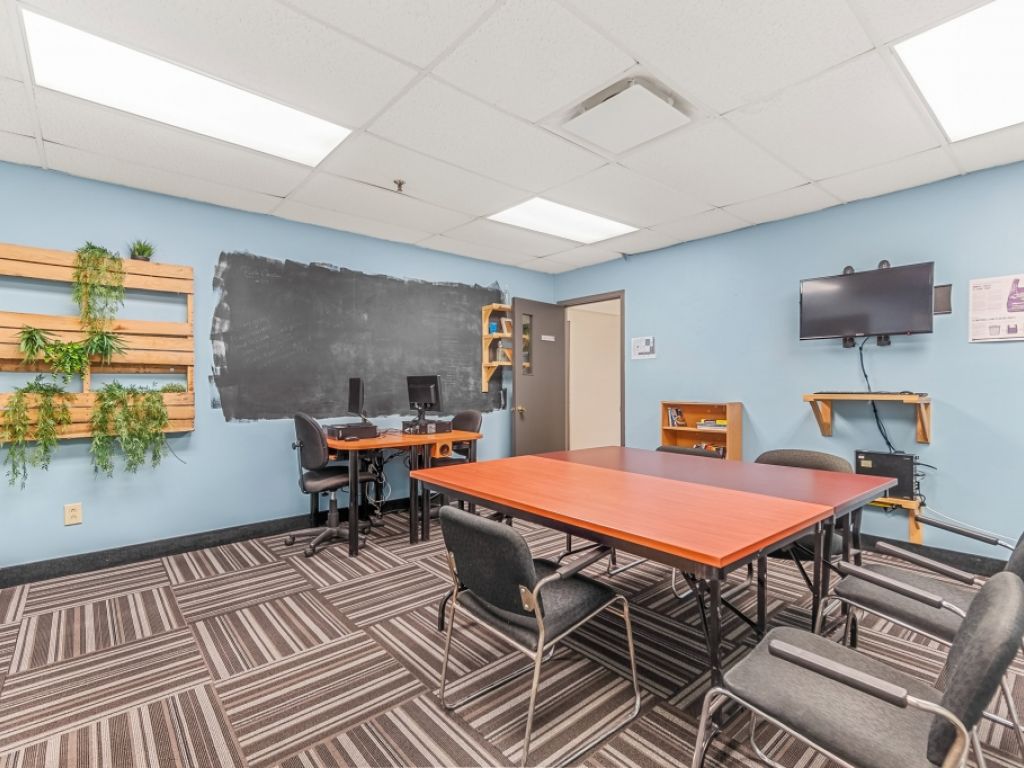 SAINTE-FOY - PLAZA LAVAL 